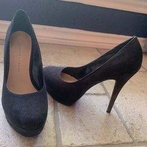 Lauren Conrad Black closed toe heels